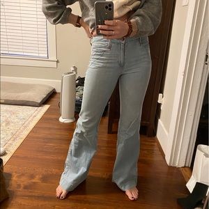 Wide leg, mid rise, light wash Joe’s Jeans